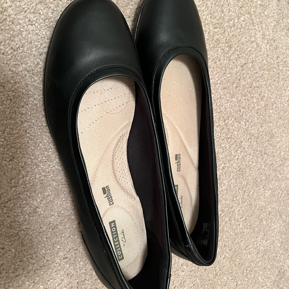 Clarks flats